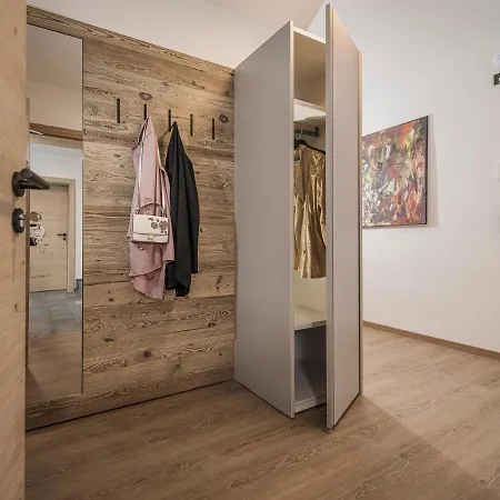 Lenzup 메이른호픈