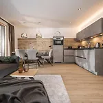 Lenzup Apartmán *